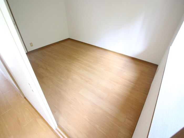 物件内観写真19　(居室)