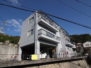 天神マンション外観写真