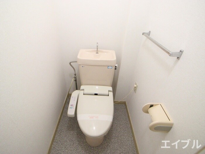 物件内観写真13　(トイレ)