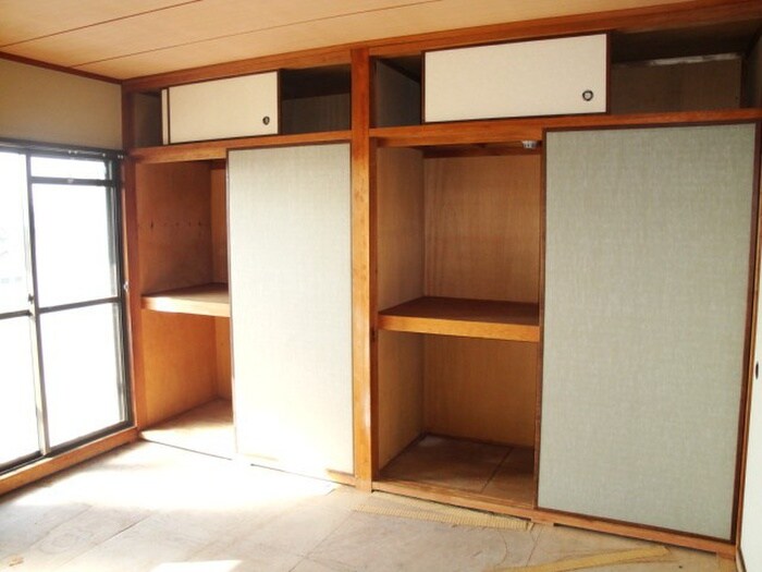 物件内観写真10　(収納)