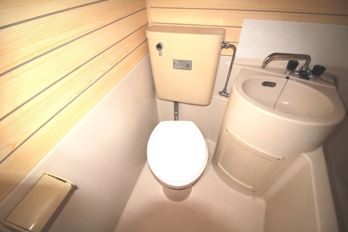 物件内観写真10　(トイレ)