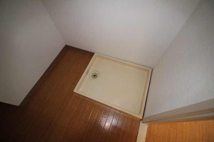 物件内観写真21　(洗濯機置場)