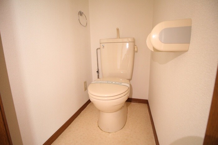 物件内観写真10　(トイレ)