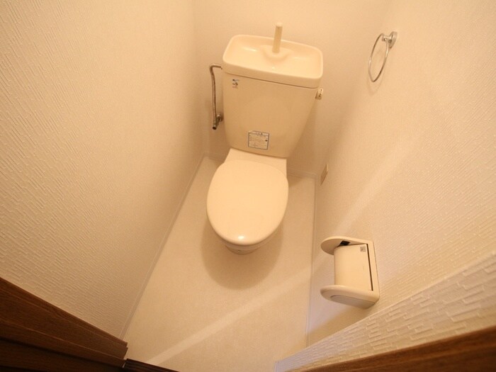 物件内観写真12　(トイレ)