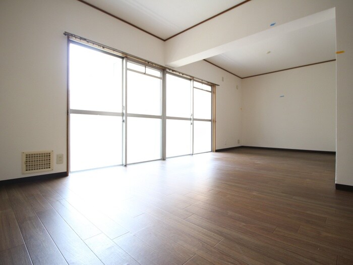 物件内観写真18　(居室)