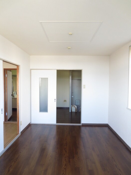 物件内観写真7　(居室)