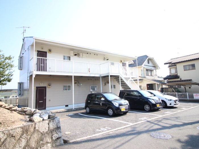 物件外観写真6　(外観写真)