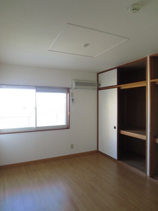 物件内観写真15　(居室)