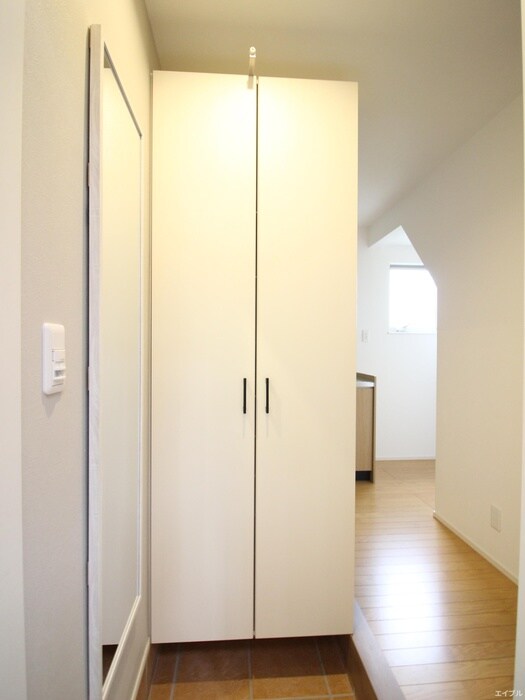 物件内観写真17　(靴箱)