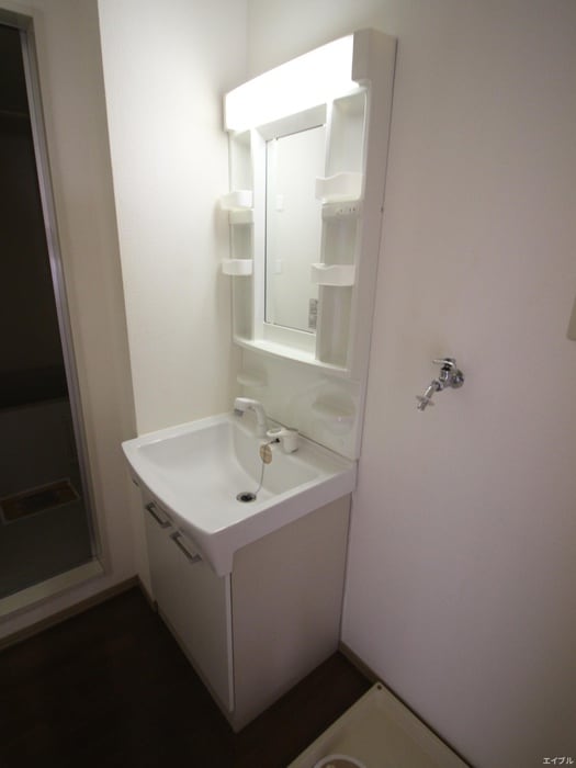 物件内観写真8　(洗面)