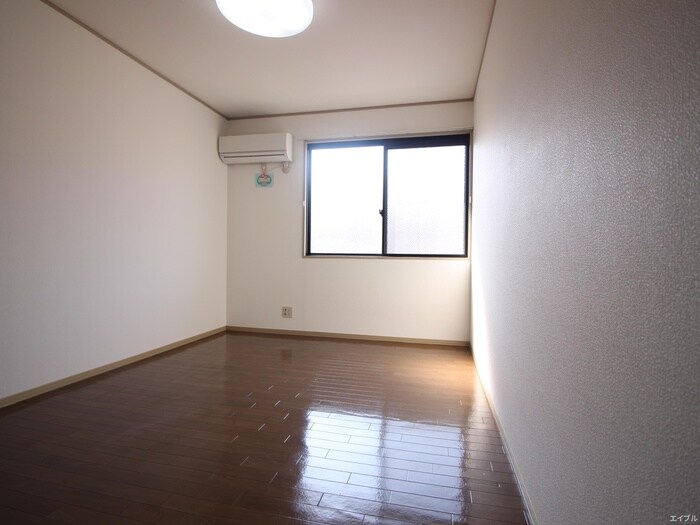 物件内観写真14　(居室)