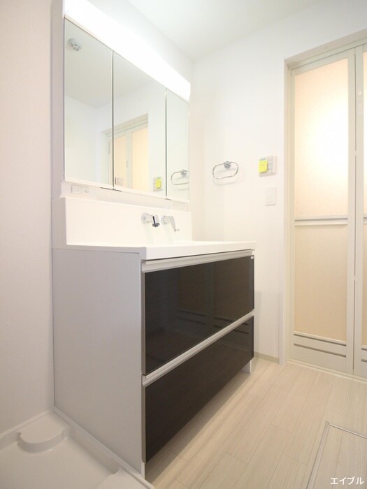 物件内観写真11　(洗面)