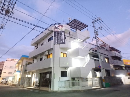 三篠アルティメイトビル外観写真