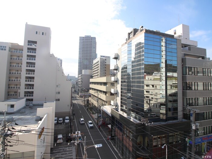 物件内観写真18　(室内からの展望)