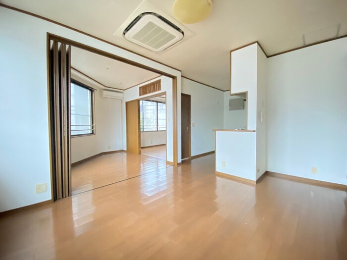 物件内観写真7　(居室)