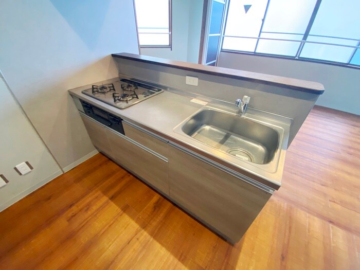 物件内観写真8　(キッチン)