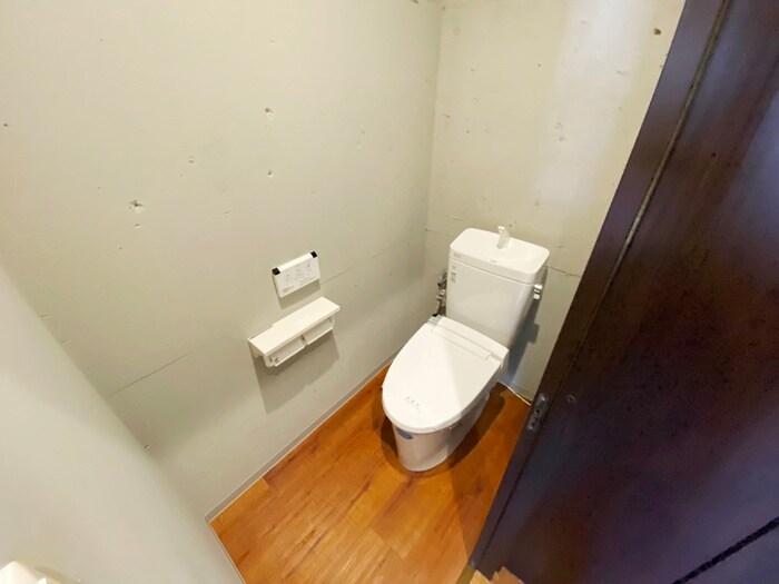 物件内観写真10　(トイレ)