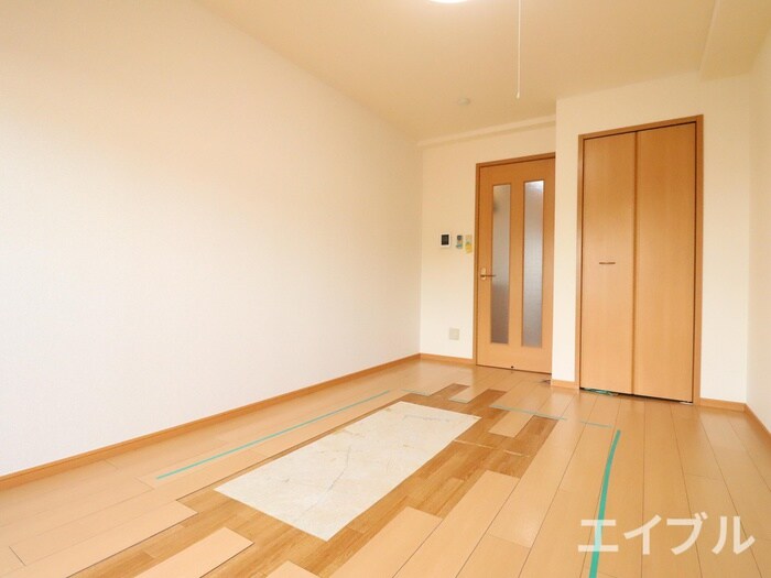 物件内観写真18　(居室)