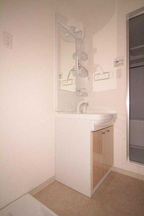 物件内観写真11　(洗面)