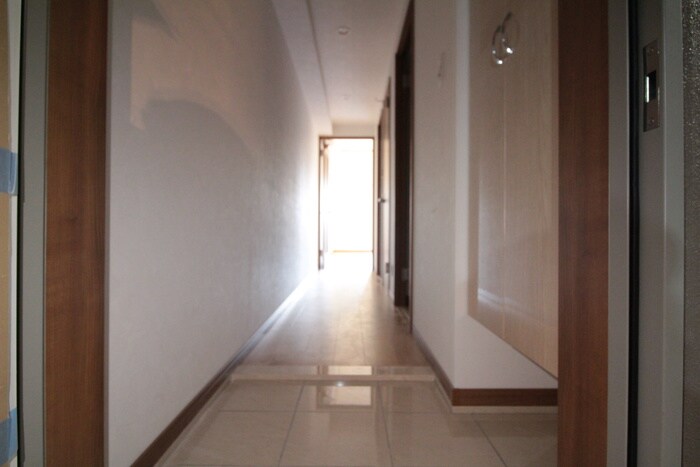 物件内観写真14　(玄関)