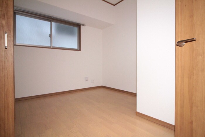 物件内観写真19　(居室)