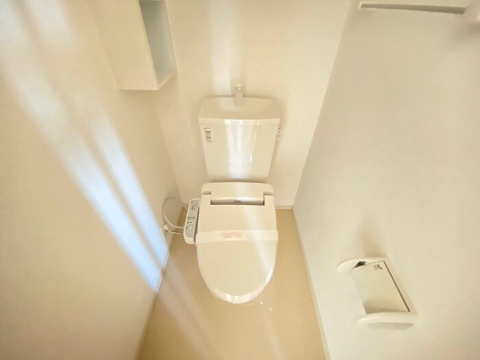 物件内観写真10　(トイレ)