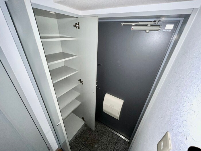 物件内観写真20　(靴箱)