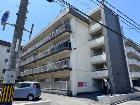 江島マンション外観写真