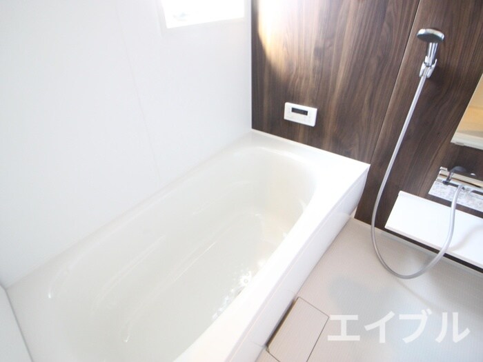 物件内観写真13　(バス／シャワールーム等)