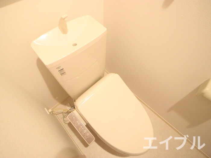 物件内観写真15　(トイレ)