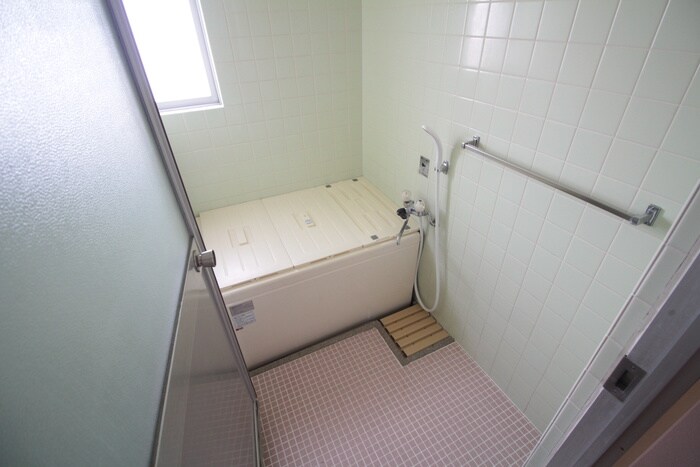 物件内観写真8　(バス／シャワールーム等)