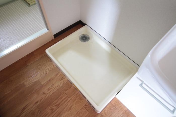 物件内観写真15　(洗濯機置場)