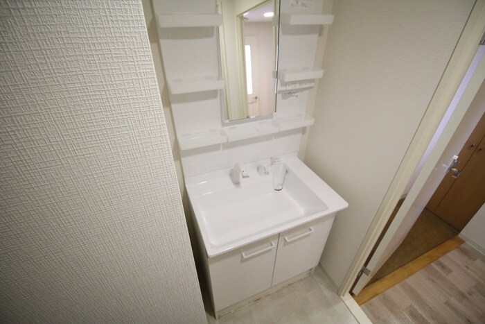 物件内観写真11　(洗面)