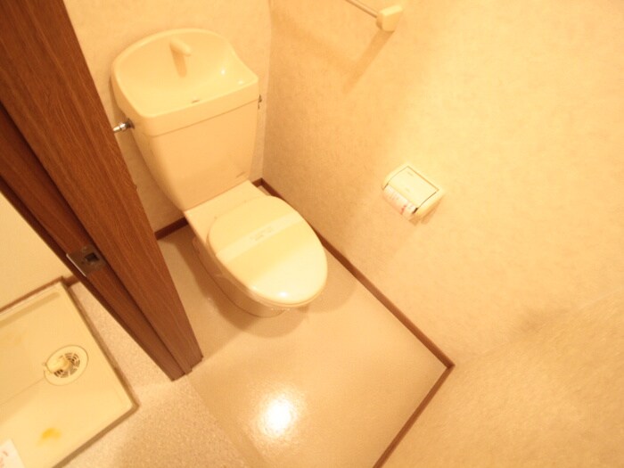 物件内観写真11　(トイレ)