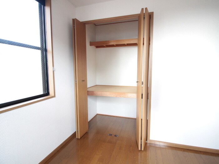 物件内観写真14　(収納)