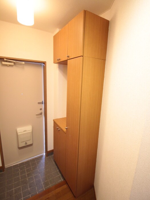 物件内観写真16　(靴箱)