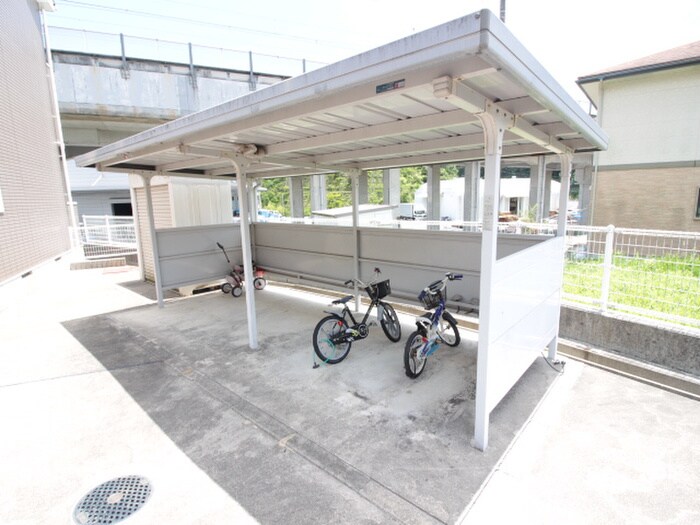 物件外観写真3　(その他)