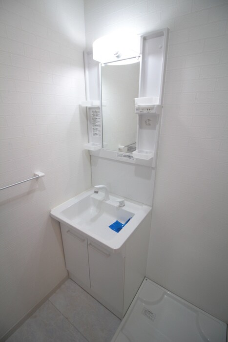 物件内観写真11　(洗面)