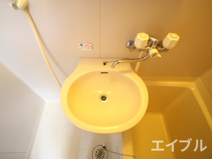 物件内観写真10　(洗面)