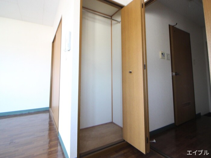 物件内観写真13　(収納)