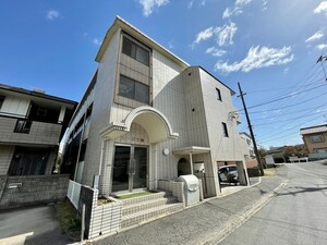 コーポ下間外観写真