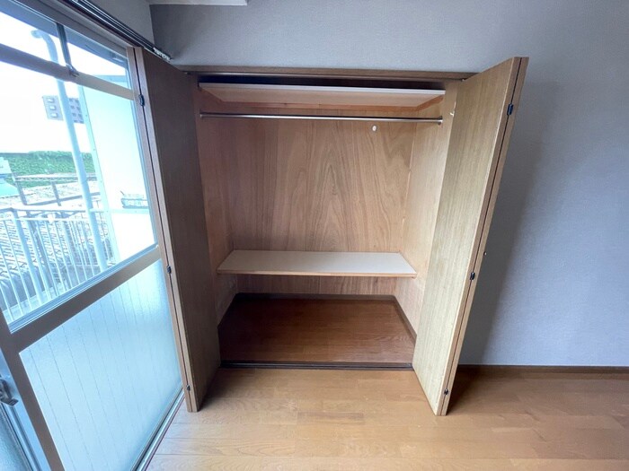 物件内観写真8　(収納)