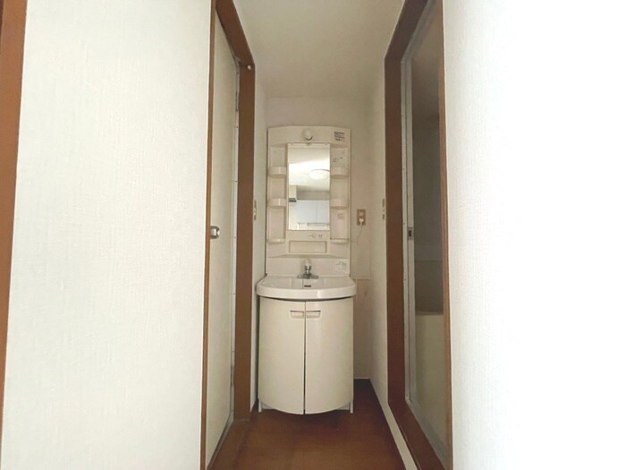 物件内観写真11　(洗面)