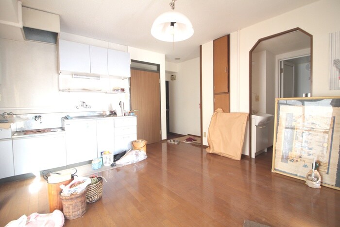 物件内観写真18　(廊下)