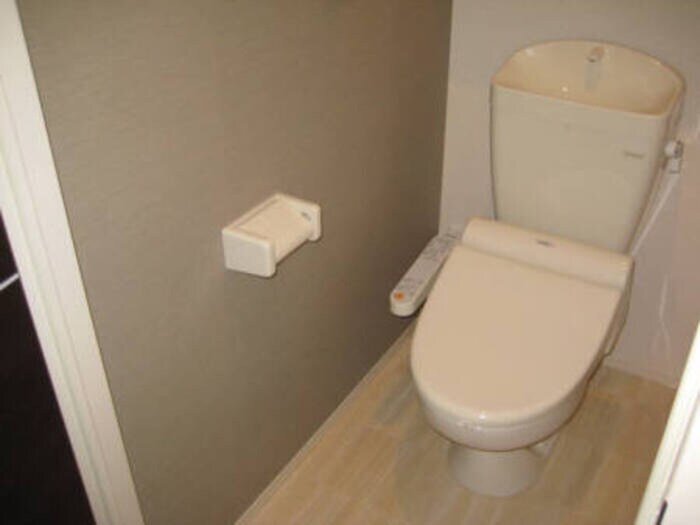 物件内観写真7　(トイレ)