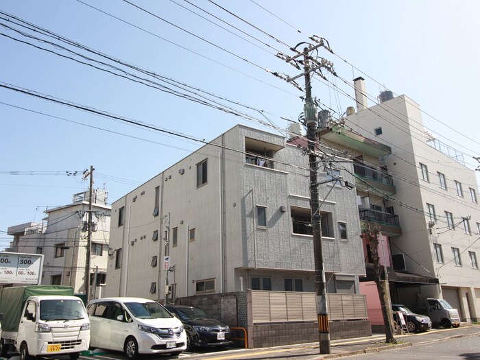 物件外観写真1　(外観写真)