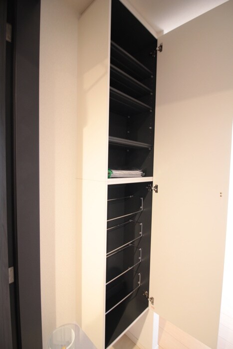 物件内観写真14　(靴箱)