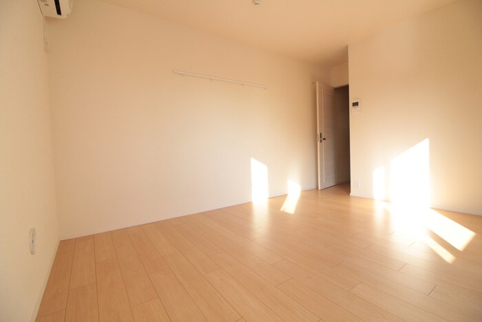 物件内観写真16　(内観写真)