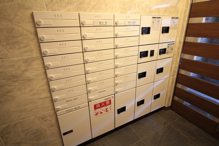 物件外観写真4　(建物設備)