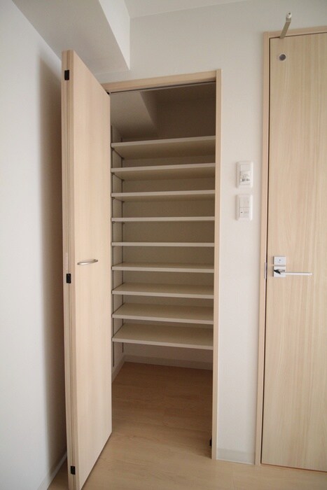 物件内観写真17　(靴箱)